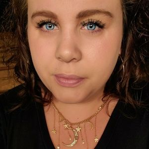 Meet your Posher, Jaclyn